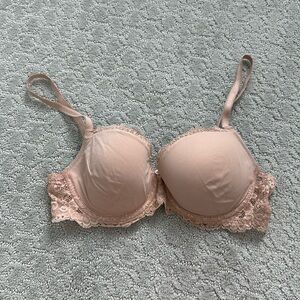 Victoria’s Secret bra